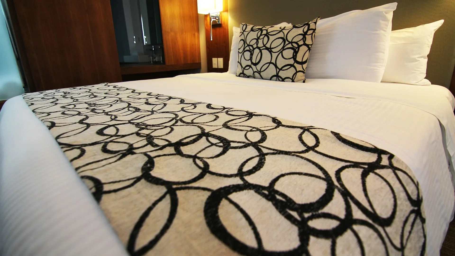 *****  Casa Inn Premium Hotel Queretaro Miranda Мексика