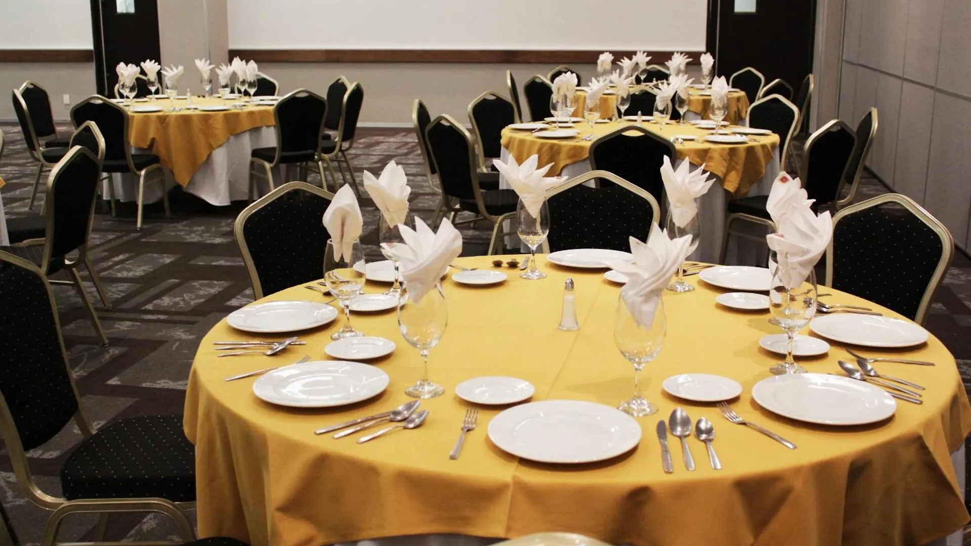 Casa Inn Premium Hotel Queretaro Miranda 5*,  Мексика